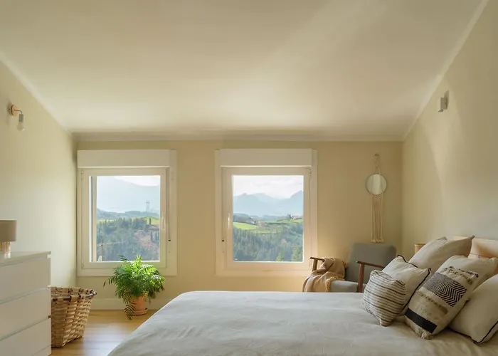 Areitio Etxea - Casa Con Jardin